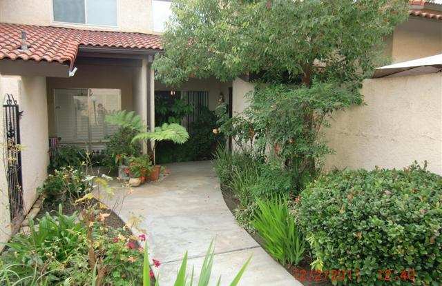 Beautiful 2bd+1.5ba Townhome photos photos