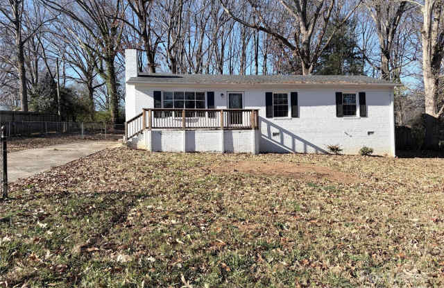 2567 Bob White Lane photos photos