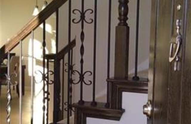 3509 Pillar Drive Gallery 2