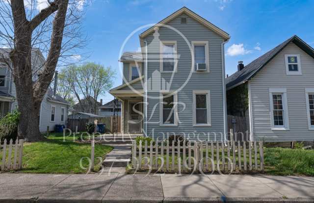 31 Erie Ave photos photos