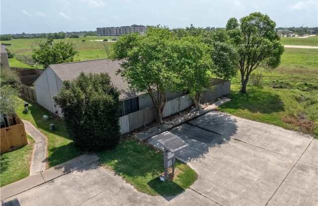 1847 Fox Run Drive Gallery 1