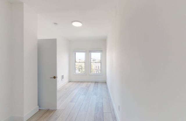 225 Mallorca Way Gallery 3