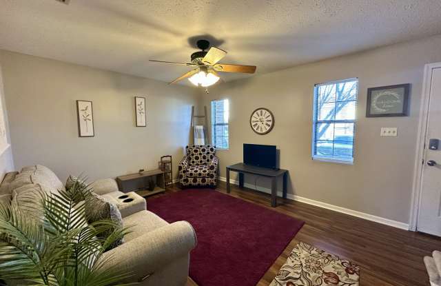 167 Cape Charles Square photos photos