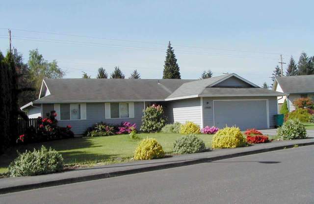 Spacious 3 Bdrm Single Level w/ Covered Patio  Fully Fenced Yard! photos photos Spacious 3 Bdrm Single Level w/ Covered Patio  Fully Fenced Yard! photos photos