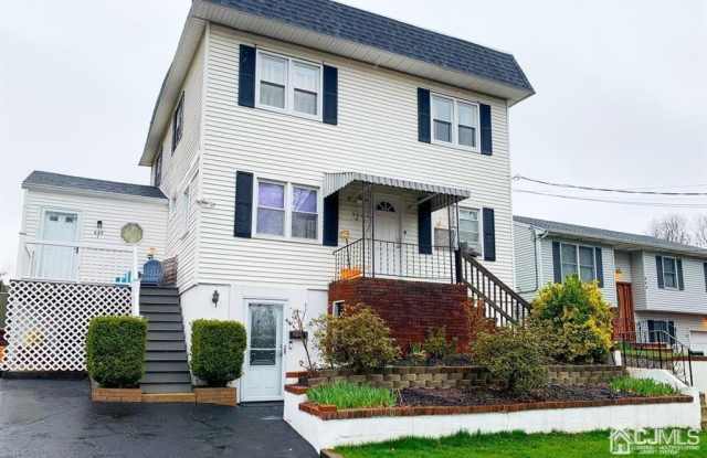 446 Railroad Avenue - 446 Railroad Avenue, South Amboy, NJ 08879
