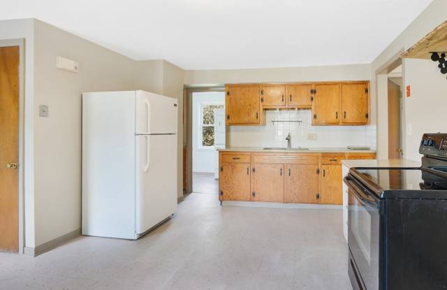 15 Myrtle Avenue - 2 photos photos