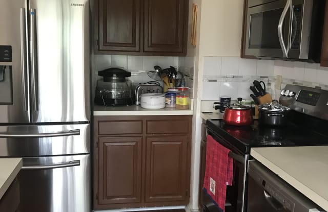 2737 Sweet Clover Ct - 2737 Sweet Clover Court, Calverton, MD 20904