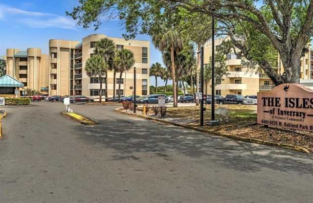 6475 W Oakland Park Blvd photos photos