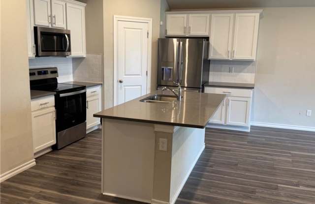 2309 Heritage Ranch Drive Gallery 3