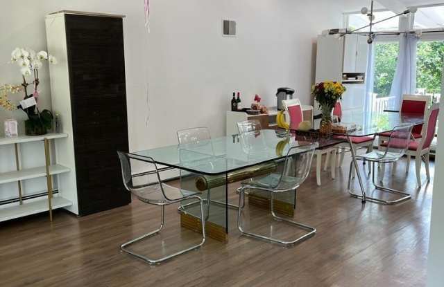 220 Elberon Boulevard Gallery 2
