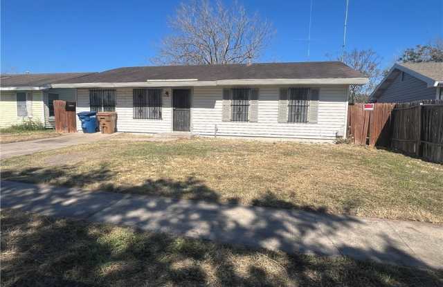 1418 Seville Drive photos photos