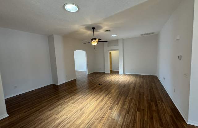 607 San Marino Dr Gallery 4
