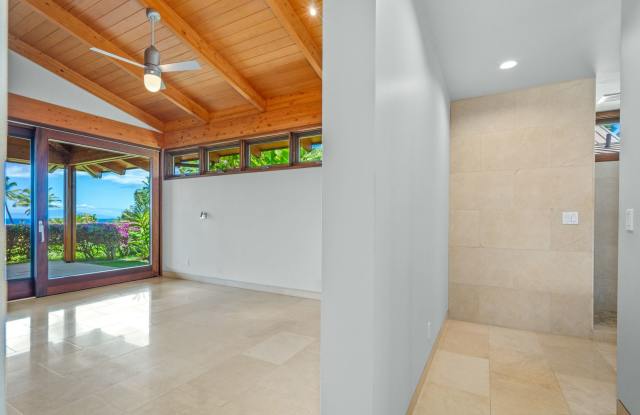 3100 Wailea Alanui Dr. #21 Gallery 3