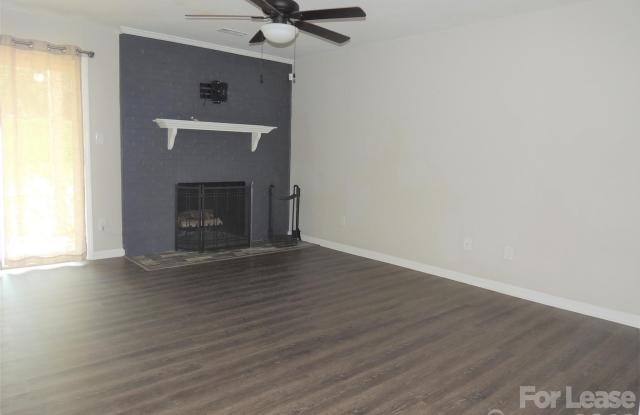 9252 Kings Canyon Drive Gallery 3