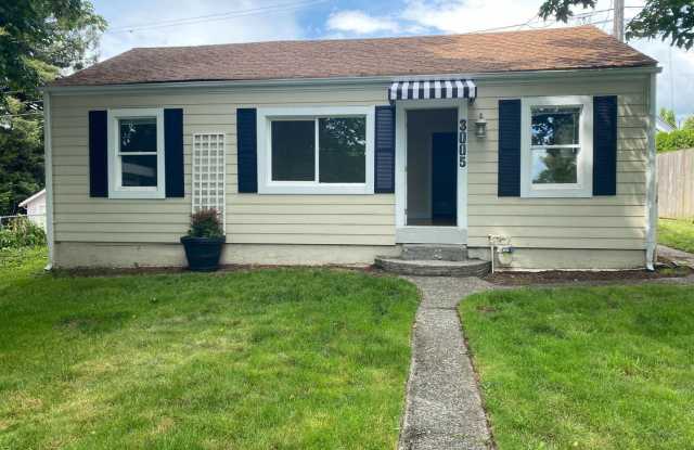 3005 S 14th St - 3005 South 14th Street, Tacoma, WA 98405