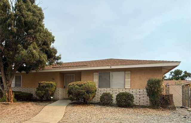 741 Evergreen Street - 741 Evergreen Street, Hemet, CA 92543