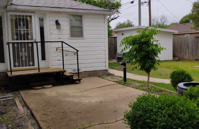 1409 Northwest Logan Avenue Gallery 2