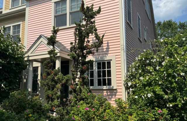 ***JUST REDUCED!!!*** - Marblehead Highlands Townhouse photos photos