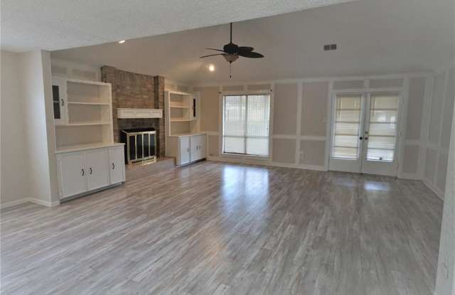 7806 Vickijohn Drive Gallery 4
