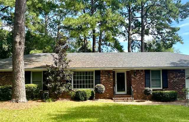4 Bedroom Brick Home in Alice Drive Area! photos photos