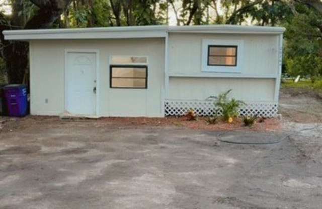 26764 Token Court photos photos 26764 Token Court photos photos