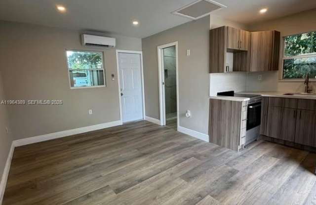 1246 NE 110th Ter photos photos 1246 NE 110th Ter photos photos