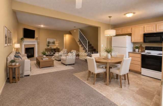 1018 Garden Way Gallery 1