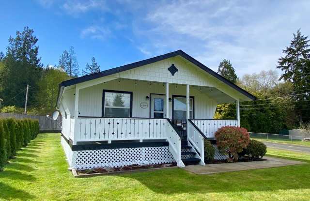 Sweet one bedroom home in Paradise Bay - 3740 Paradise Bay Road, Jefferson County, WA 98365