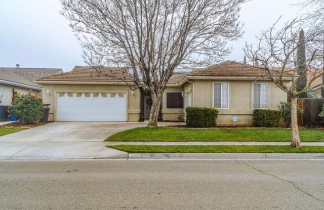 South West Lemoore home Ready to move in with solar! photos photos
