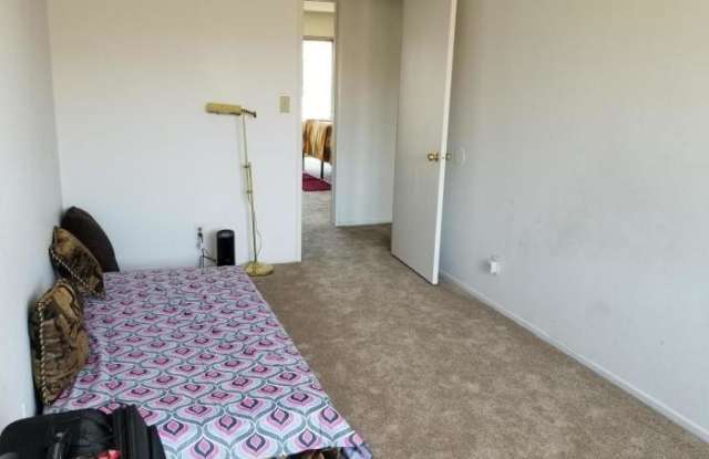 17804 Alburtis Avenue - 17804 Alburtis Avenue, Artesia, CA 90702