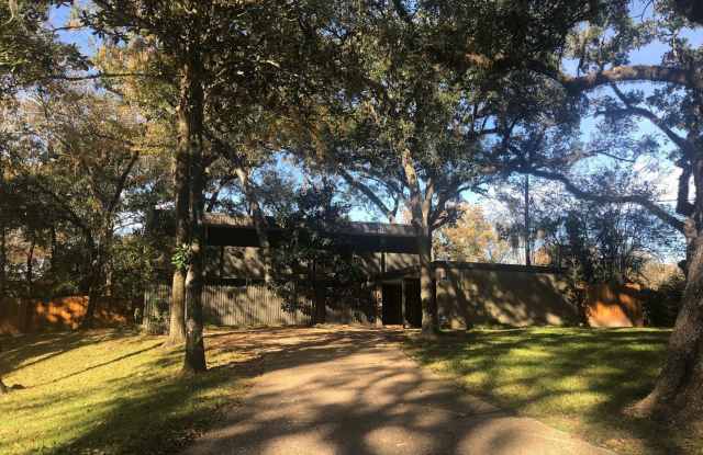 417 Beverly Drive - 417 Beverly Drive, Lafayette, LA 70503