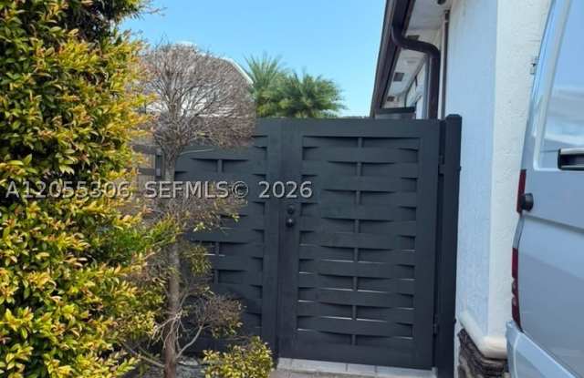 11730 SW 229th Ln Gallery 2