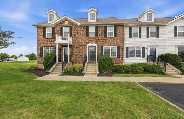 1075 Shady Lake Drive Gallery 1