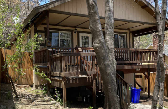 309 Forest Cir - 309 Forest Circle, Crestline, CA 92325