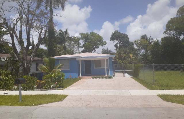 1615 NW 5th St - 1615 Northwest 5th Street, Fort Lauderdale, FL 33311