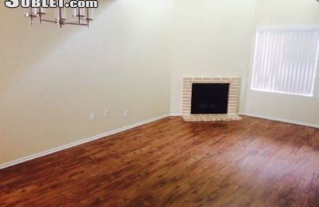 13215 Moorpark St - 13215 W Moorpark St, Los Angeles, CA 91423