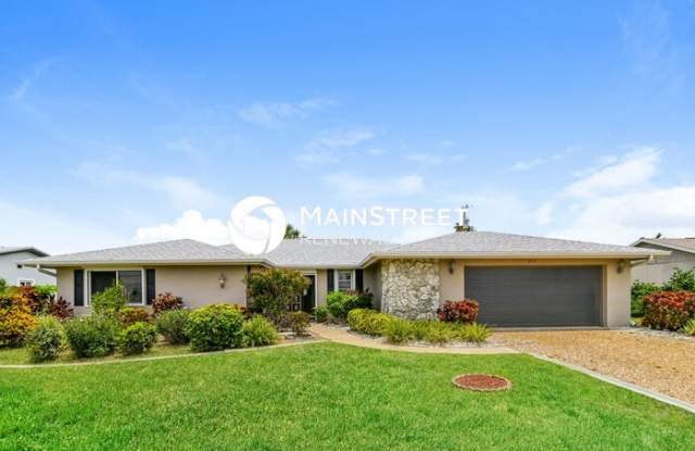 211 Southeast 45th Street - 211 Southeast 45th Street, Cape Coral, FL 33904