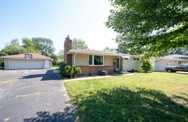 4689 Morris Ln. - 4689 Morris Lane, Bloomington, MN 55437
