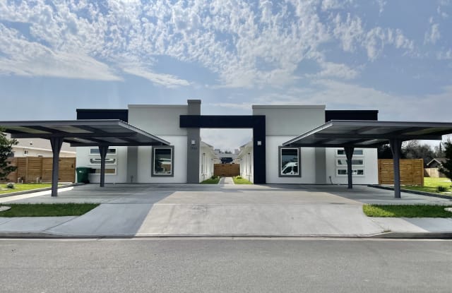 1723 W. Summit Drive - 1723 West Summit Drive, Pharr, TX 78577
