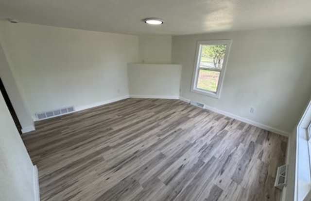 152752 Cloverland Lane Gallery 4
