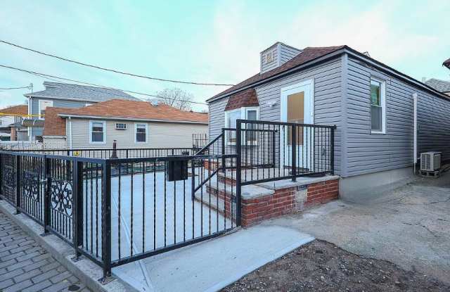 7 Lake Ave # 1 Gallery 1