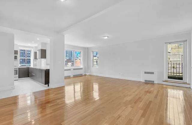 Astor on Third Gallery 1
