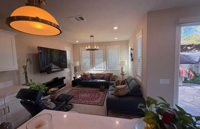 Elegant FULLY FURNISHED 3BR/2.5BA Condo in Carlsbad photos photos