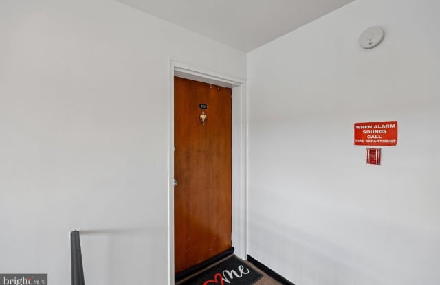 2107 FORT DAVIS ST SE #301 photos photos