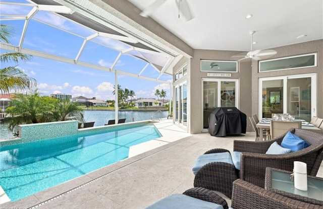 200 Copperfield Ct Gallery 2