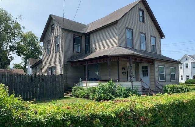 508 Pennsylvania Avenue - 508 Pennsylvania Avenue, Matamoras, PA 18336