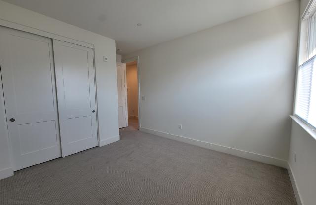 2038 Tarob Ct # 68 photos photos