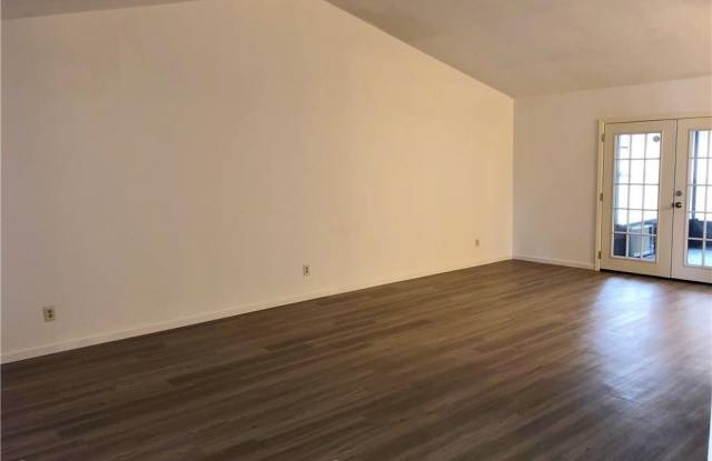 2610 Poplar Trail Gallery 3