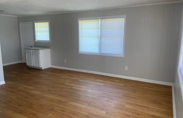 5422 Pinetree Ave. A Gallery 2