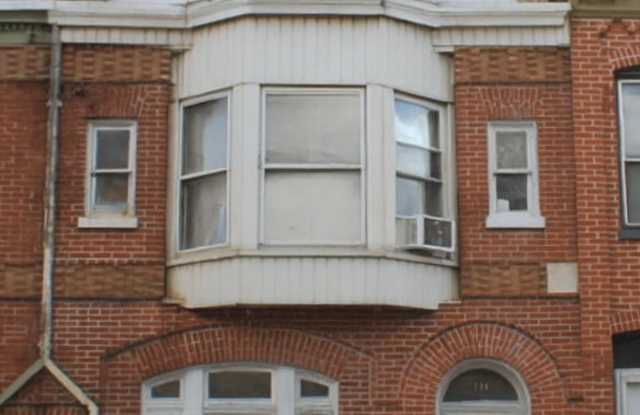 First Floor Apartment ACCEPTING SECTION 8 - MOVE IN SPECIAL photos photos